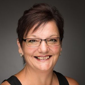 Meet your Posher, Denise